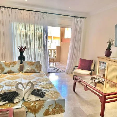 公寓 El Nautico 圣米格尔德阿沃纳