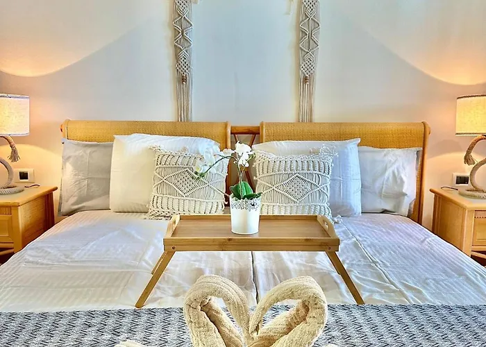 El Nautico * 圣米格尔德阿沃纳